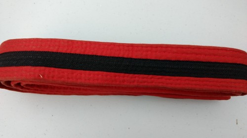 Martial Arts / MMA Belt by Macho - Size: 2/160 ~ Red with Black Stripe - Picture 4 of 5