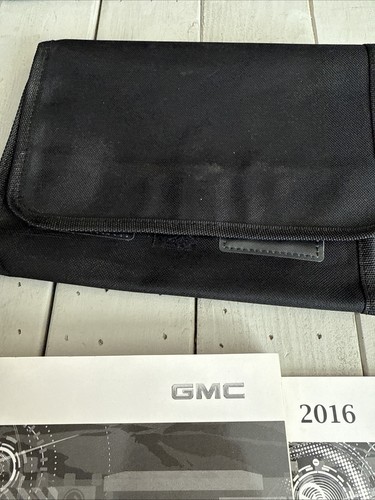 16 2016 GMC Yukon Denali/Yukon XL Denali owners manual with Navigation - Bild 4 von 6