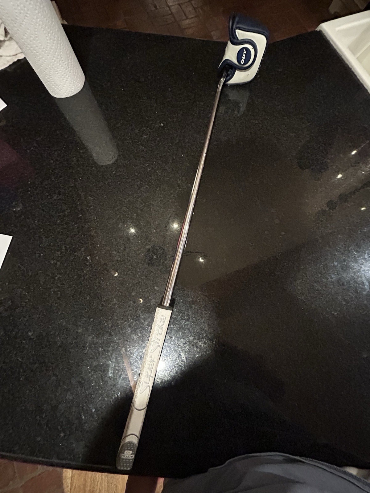 2024 Callaway Odyssey Rossie 35 Inch Putter with White Superstroke 1.0 Pistol Grip