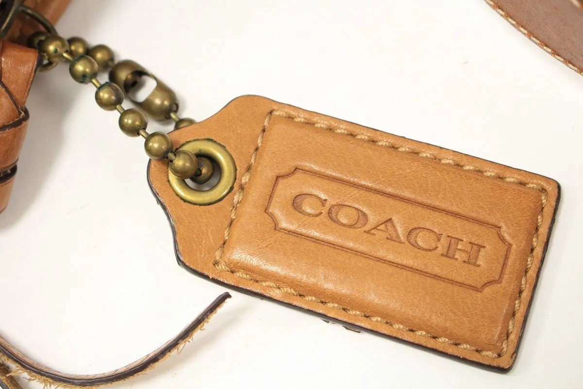 COACH Bucket Patchwork One-Shoulder Bag Signature… - image 9