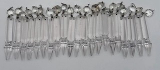 Vtg Lot of 21 Clear Glass Crystal Chandelier Prisms Spear Shaped Prisms