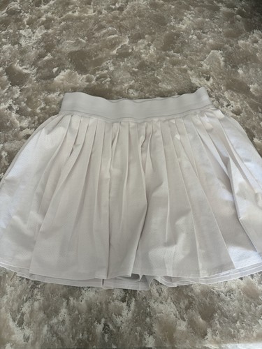 Athleta Match Point Pleated Lasercut Skort