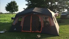 10-Person Instant Cabin Tent   2-Room Family Camping Tent with Rainfly