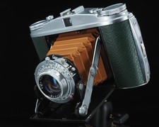 Agfa Isolette II f3.5 Solinar - NEW GREEN Leatherette  Camel Bellows 