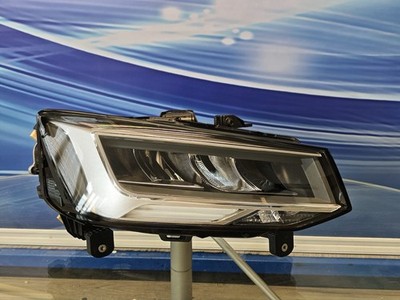 Audi Q2 LED Scheinwerfer Rechts 81A941012 C Original