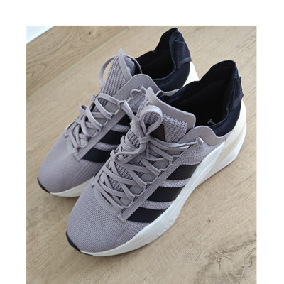 Adidas Boost Bounce Herren Sneaker Grau/Schwarz/Weiß EU 42 Low Top atmungsaktiv