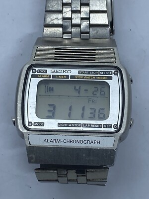 Vintage SEIKO A259-5030A Digital LCD Alarm Chronograph Quartz