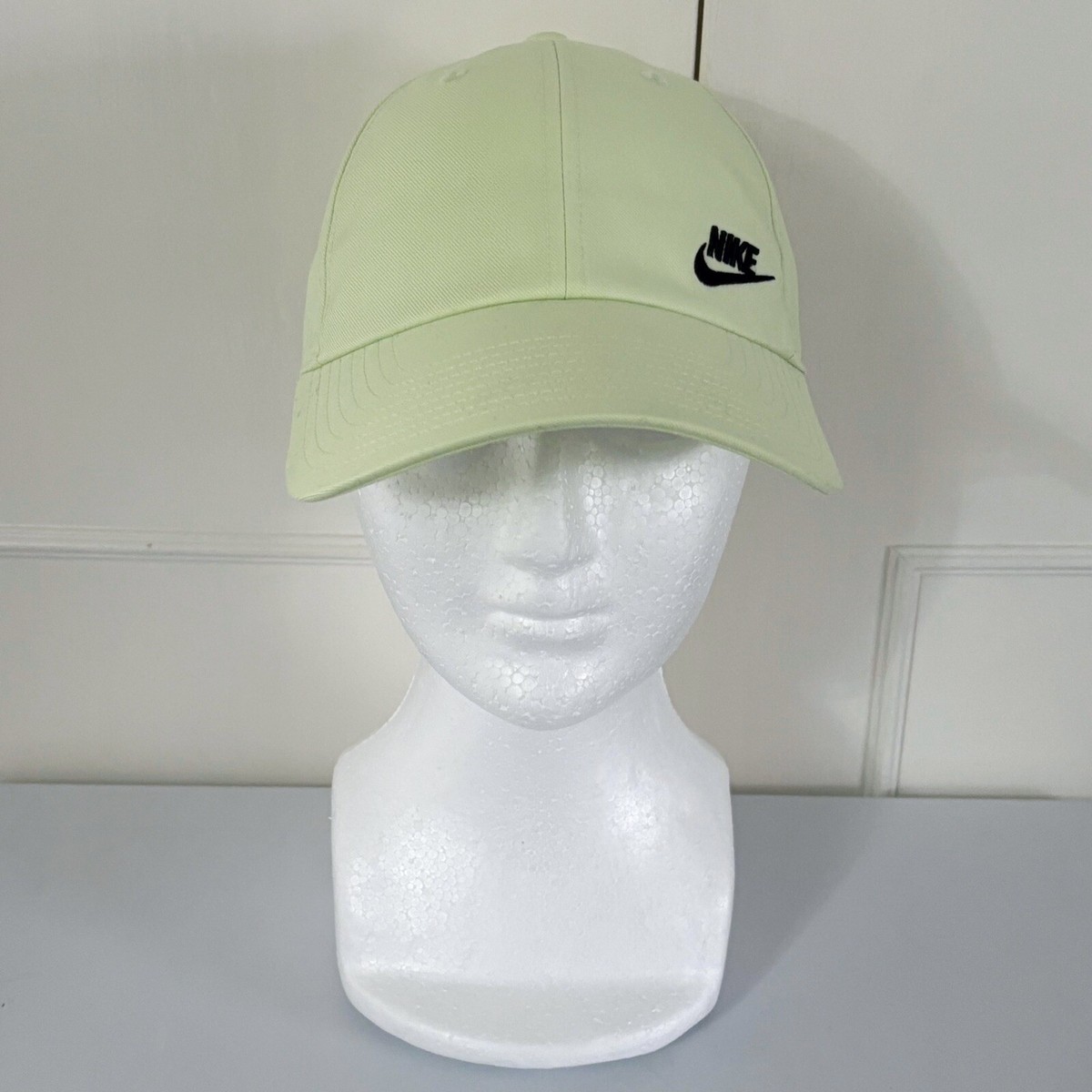 nike women's heritage86 futura classic cap