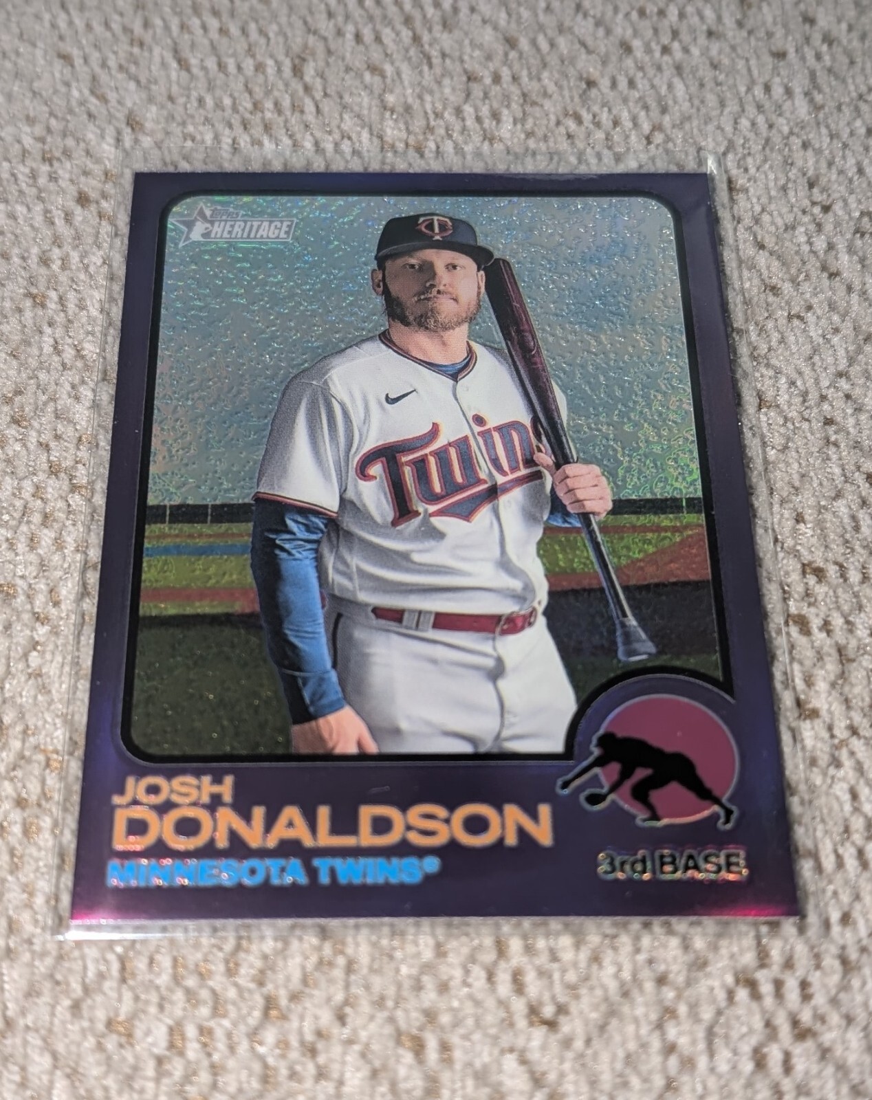 2022 JOSH DONALDSON TOPPS HERITAGE CHROME PURPLE REFRACTOR #110 (TWINS)