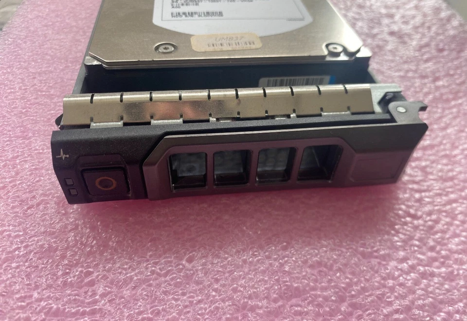 Seagate Cheetah ST373455SS 73GB SAS / 16MB Cache 15000RPM 3.5" Caddy inc - Image 2 of 3