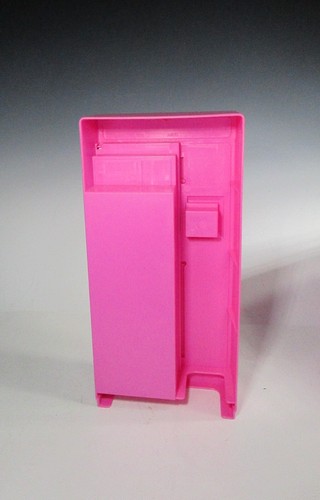 1990 Mattel Barbie Doll House Pink Refrigerator , Sink, Stove Arco 7472 & table - Picture 9 of 20
