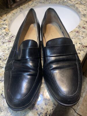 Martin Dingman Black Leather Loafers with Tan Accents In Hand: Martin Dingman Addison Horse Bit Loafers | Red Clay  main image 4