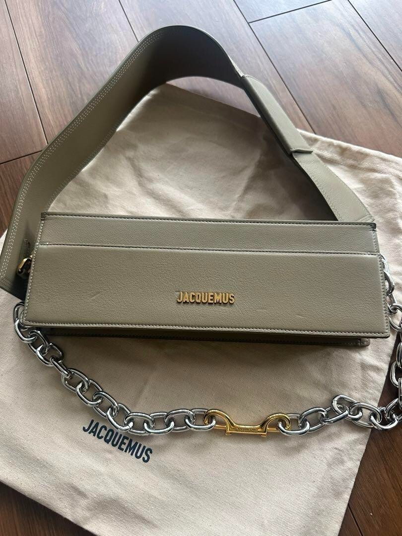 ショルダーバッグ・ポシェット Le Ciuciu Leather Shoulder Bag Jacquemus Le CiuCiu Shoulder Bag White in Leather with Gold