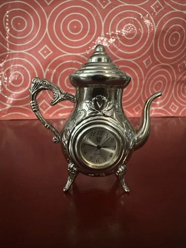 Vintage Timex Miniature Tea Pot Clock Heavy Paper Weight Met Vintage vintage concert t-shirt, vintage, single stitch, B+ condition