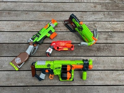 Nerf Zombie Strike (lot of four classic Nerf blasters)