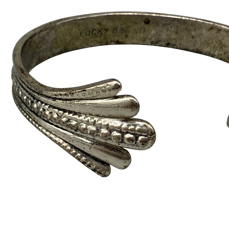 Brazalete Brazalete Lucky Brand Estilo Texturizado Tono Plateado Suroeste Boho Foto 4 de 4