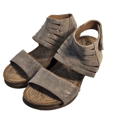 Bionica Metallic Suede Wedge Sandals Copper Taupe Laser Cut 7.5M BI 0013208