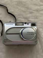 Fujifilm FinePix A210 Silver Digital Camera 3.2MP Tested