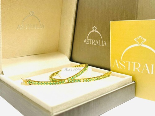 Bracciale tennis Astralia smeraldi 3.35 ct e diamanti 0.25 ct in oro giallo 18 k - Foto 12 di 12