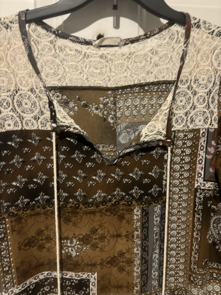 Vestido Flamingo Urbano Boho Talla Pequeña Encaje en Niveles Artístico Para Mujer Negro Marrón Foto 4 de 4