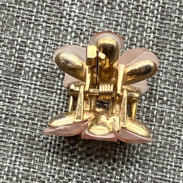 Pinza de pelo rosa flor oro retro estrás acrílico pétalo Barbie niña suave Foto 2 de 4