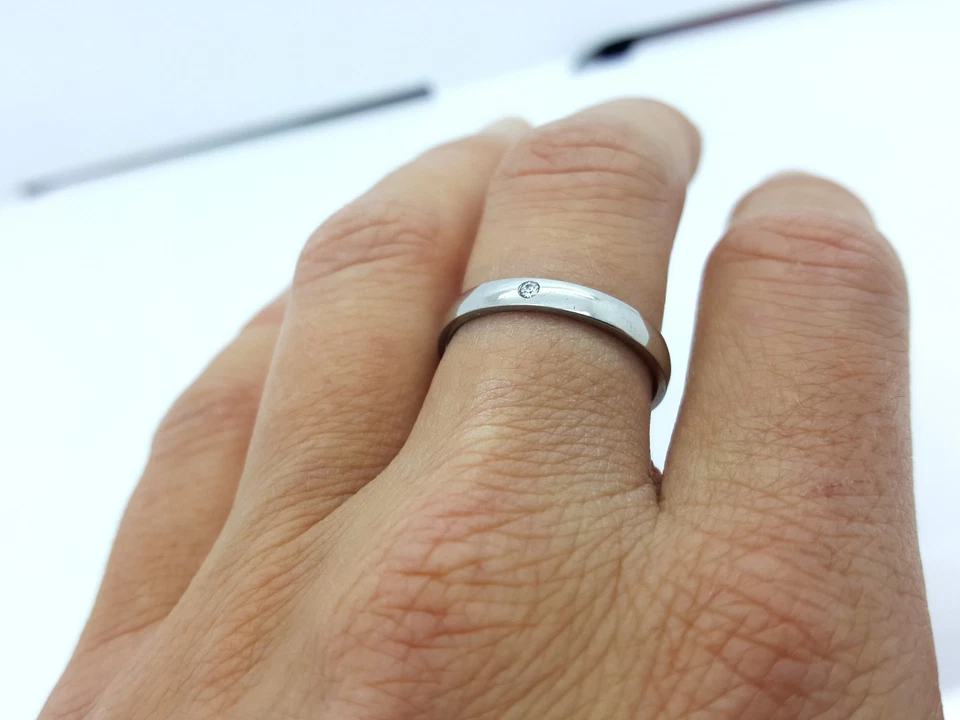 DONNA Anello Acciaio Inox 316L Color Argento Con Diamanti Finti - Immagine 4 di 4