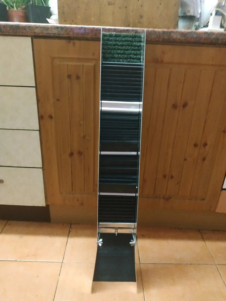 J&S MINING EQUIPMENT GOLD PANNING LARGE MEDIUM SLUICE BOX WITH GOLD OWL MATTING