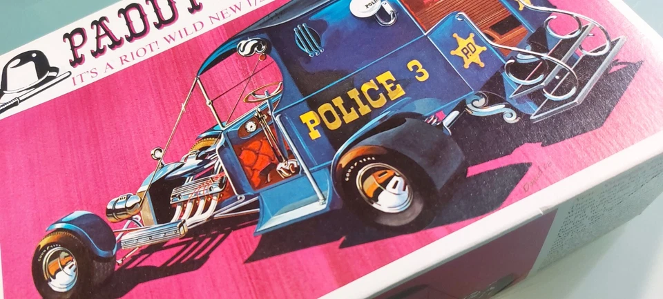 AUTO - Marca Monogram - Modellino PADDY WAGON (POLICE 3) "IT'S A RIOT!" 1-24 - Immagine 2 di 4