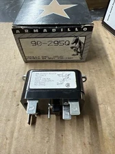 Armadillo, 90-295Q, Relay NIB