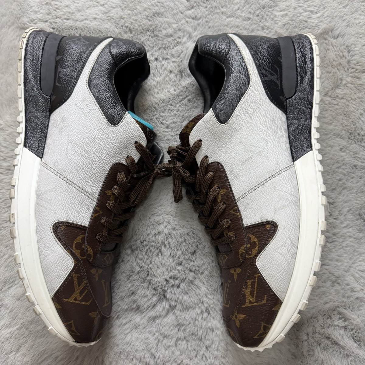 Louis Vuitton Run Away SZ 45 Multicolor Monogram Canvas Low Top