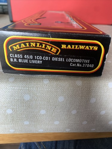 Mainline Calibre OO 37040 The Royal Marines 45/0 1CO-CO1 Diesel Loco Ref:TK12 | Zustand: Used