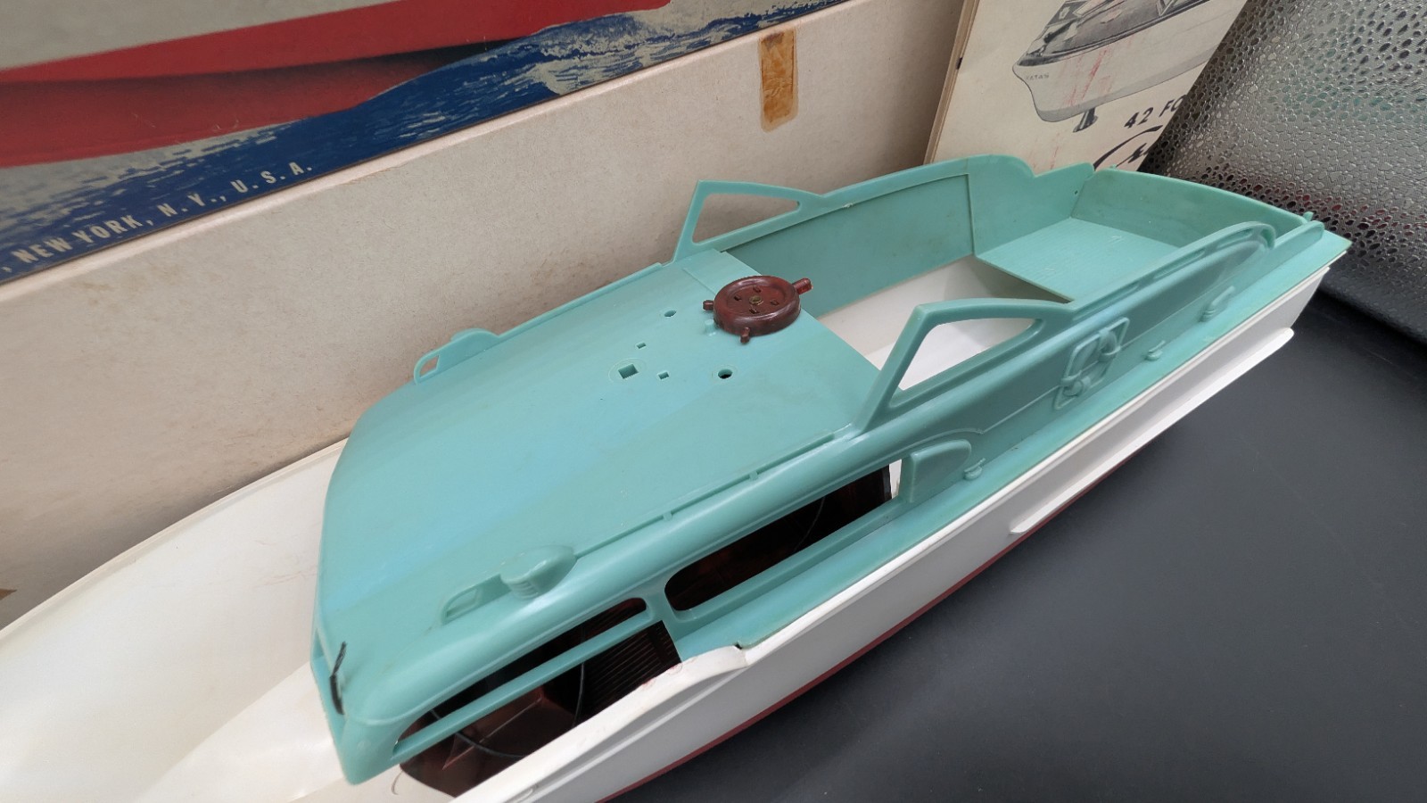 RARE Marx Chris Craft LUXURY EXPRESS CRUISER MODEL KIT In Box!