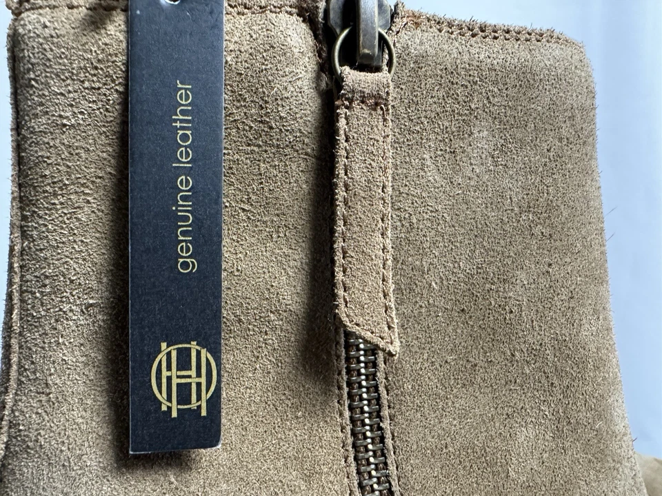 NUEVO CON ETIQUETAS House Of Harlow 1960 Botines Beige Tostado Gamuza Cuero Para Mujer Talla 9 NUEVO Foto 2 de 4