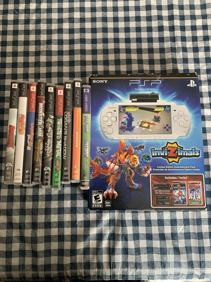 Sony PSP-3000 White Handheld Console Invizimals Canadian Exclusive CIB + 8 Games