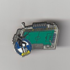BRISTOL ROVERS F.C. Club Crested Ground Enamel Badge 
