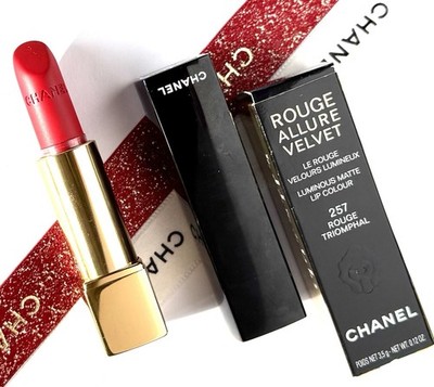 Chanel Rouge Allure Velvet Luminous Matte Lip Colour No 257 Rouge Triomphal 3,5g