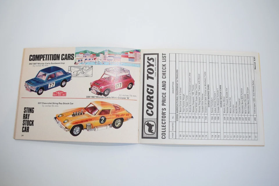 B93 CATALOGO FOLDER VOLANTINO CORGI TOYS 1967 1968 UK U.K. EXC. COND. - Immagine 2 di 4