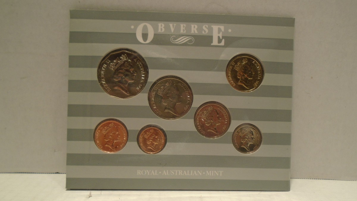 コレクション  AUSTRALIAN MINT 1987 Australia Royal Australian Mint Uncirculated 7-Coin Mint Set