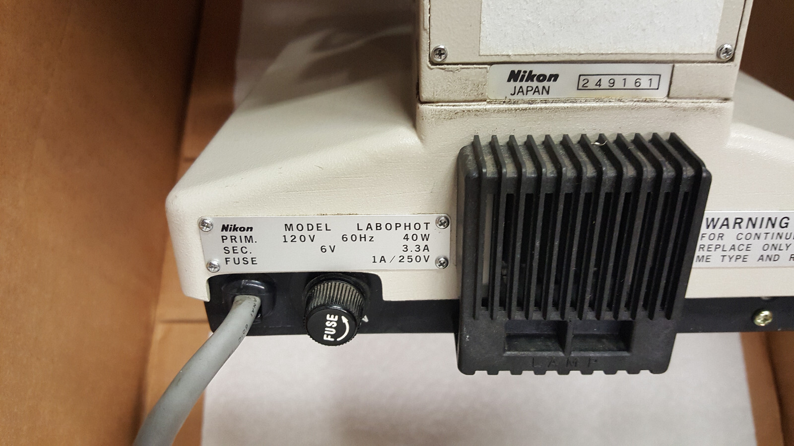 Nikon Labophot Microscope Dual Viewing Heads with 4 Objectives