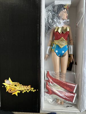 Tête De Poupée Tonner Wonder Woman Deluxe - Dc Stars Comics - Occasion
