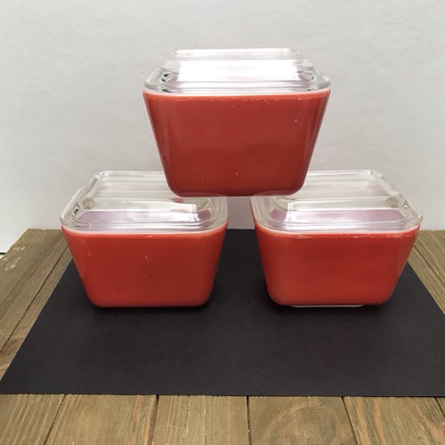 3 Red Vintage Pyrex #501 Refrigerator Dishes "Fridgies" with Lids ~1 small chip