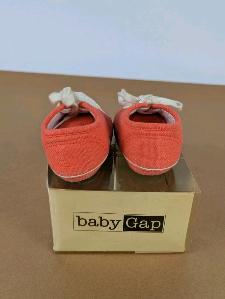 Zapatillas deportivas vintage años 90 bebé GAP 100 % algodón talla 3 zapatos rojos con cordones Foto 3 de 4
