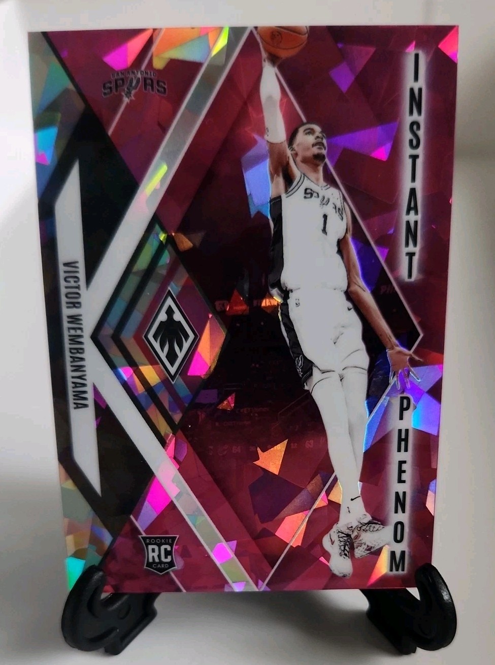 VICTOR WEMBANYAMA 2023-24 PHOENIX INSTANT PHENOM ROOKIE PINK ICE RC /25 Spurs