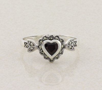 Sterling Silber natürlicher Granat & Markasit Herz Ring Größe 9 1/4