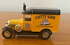 1996 MATTEL MATCHBOX CUTTY SARK SCOTS WHISKEY DIE-CAST TRUCK - READ!