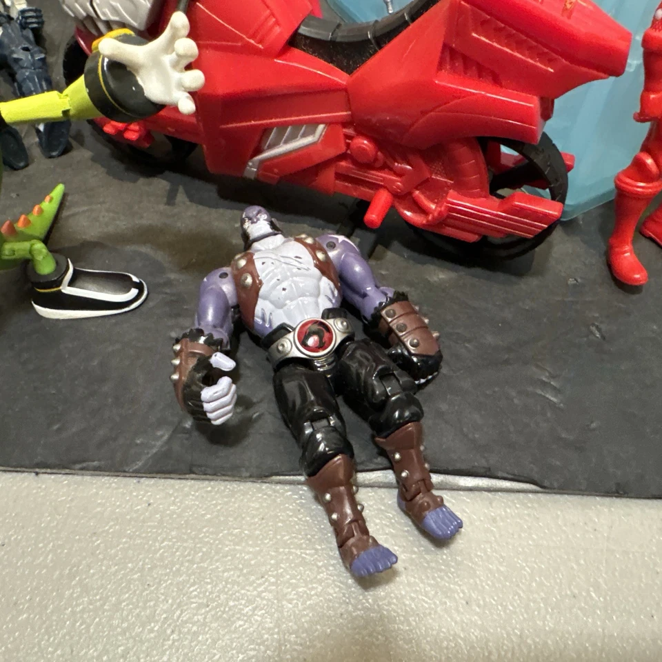 动作玩偶套装现代混合玩具 D&D Power Rangers Fortnite Sonic Thundercat — 第 4/4 张图片