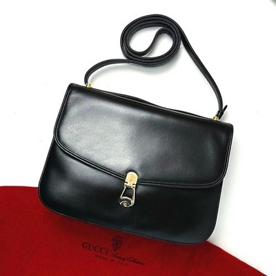 Excellent condition Gucci Turn Lock Shoulder Bag Gold Hardware Interlocking