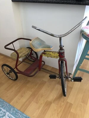 cyclops tandem tricycle