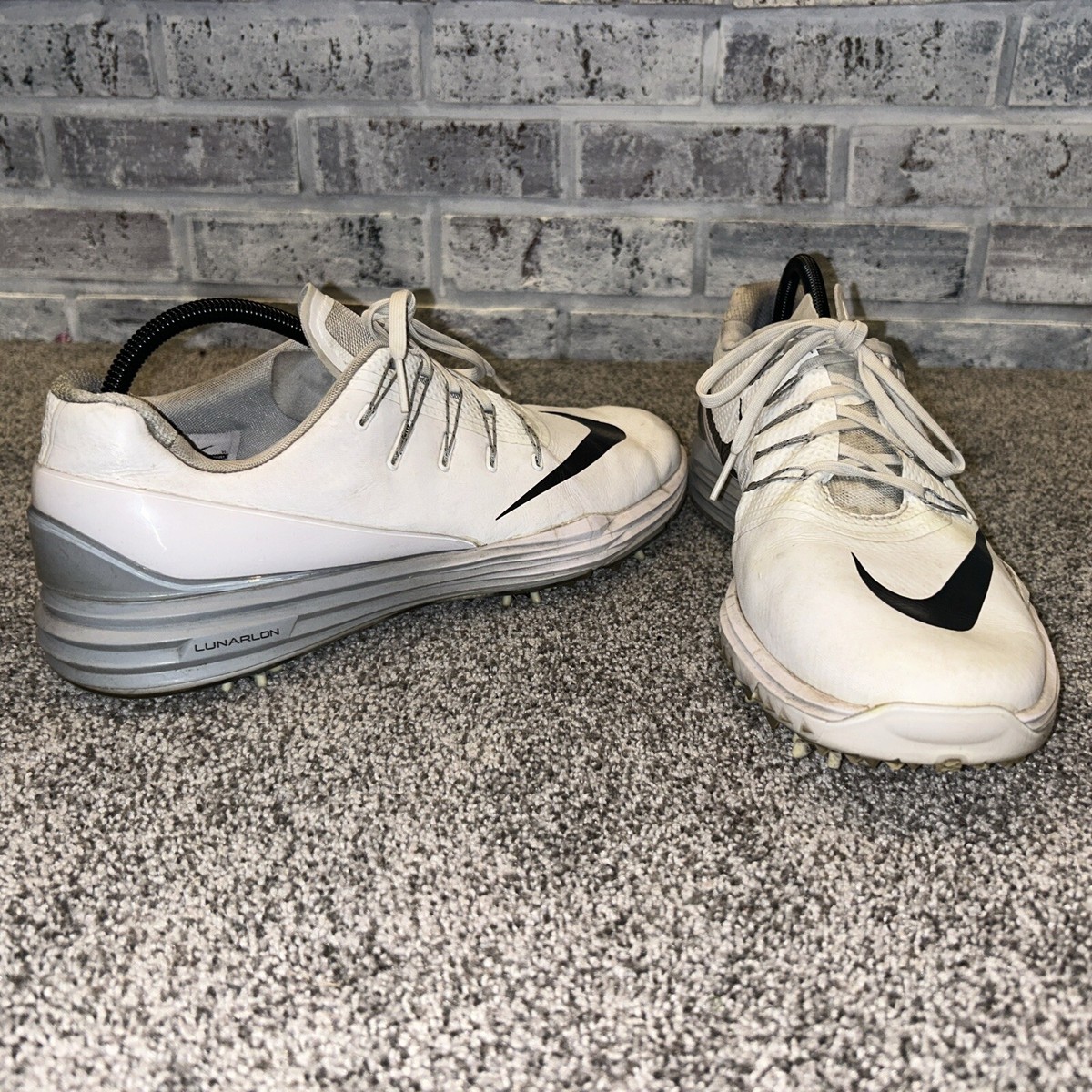 Nike Lunar Control 4 Golf Shoes White / Black 819036-101 Nike Lunar Control 4 Golf Shoes White / Black 819036-101