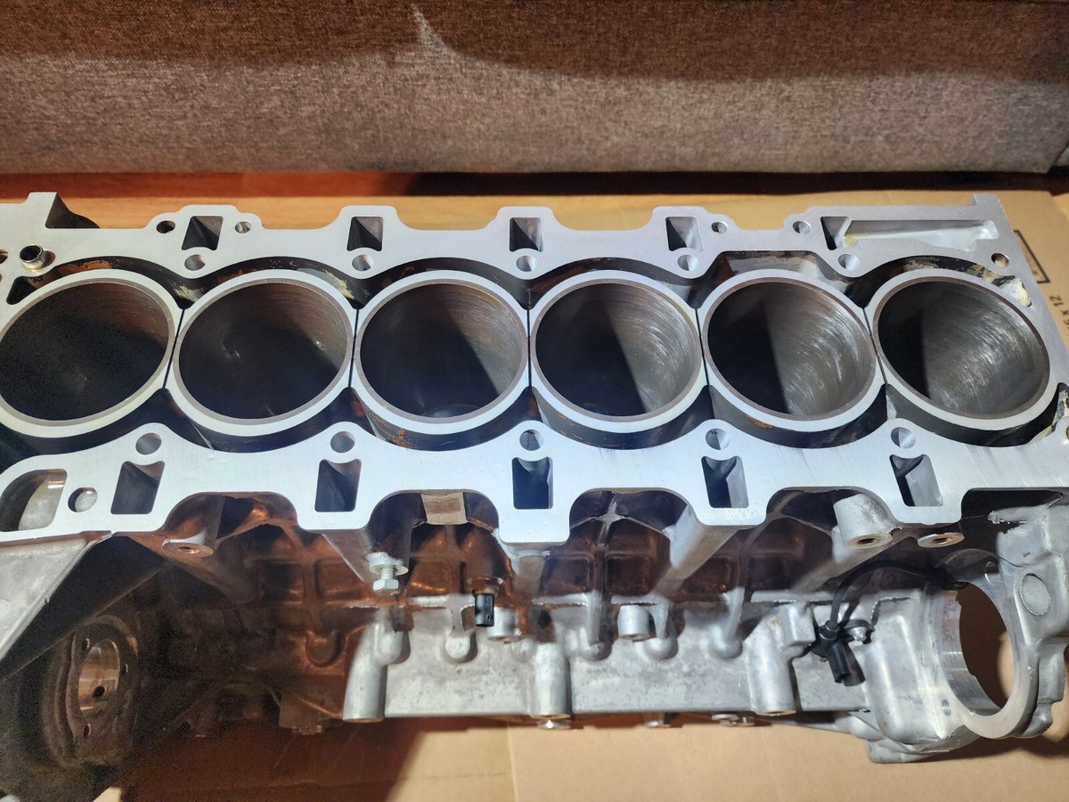 2013-2018 BMW N55 6-Cyl 3.0L Twin-Scroll Turbo Engine Block